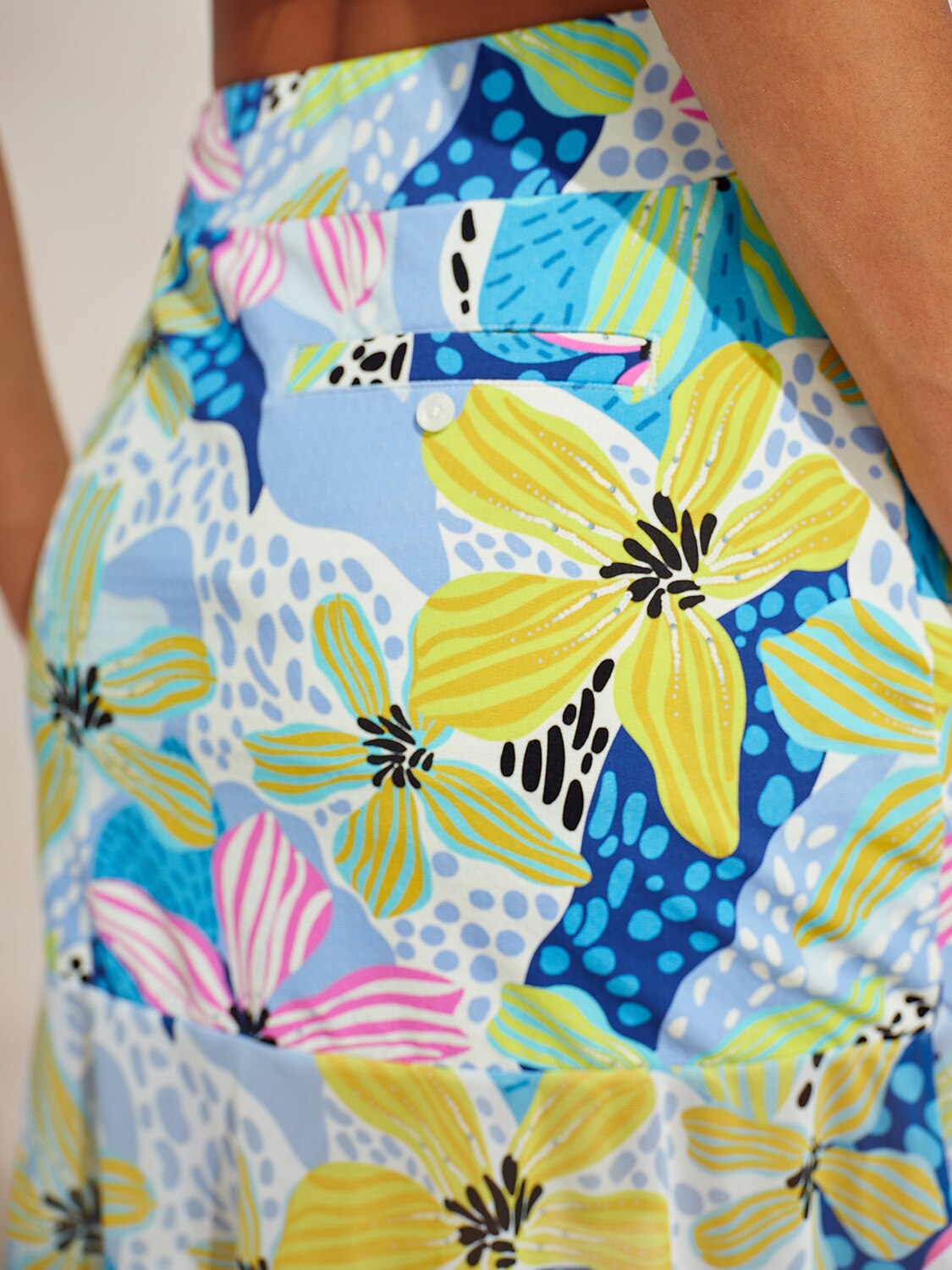 Ultrasoft Premium 19 Inch A-Line Ruffle Skort UPF50+