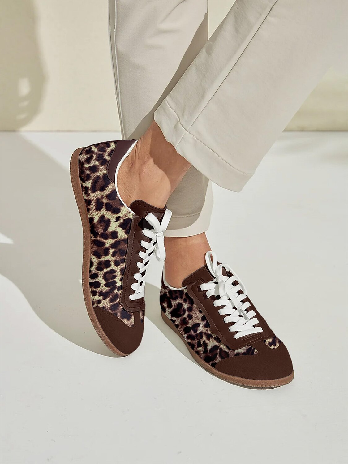 FitFlex Leather Retro Trainer Sneakers Women