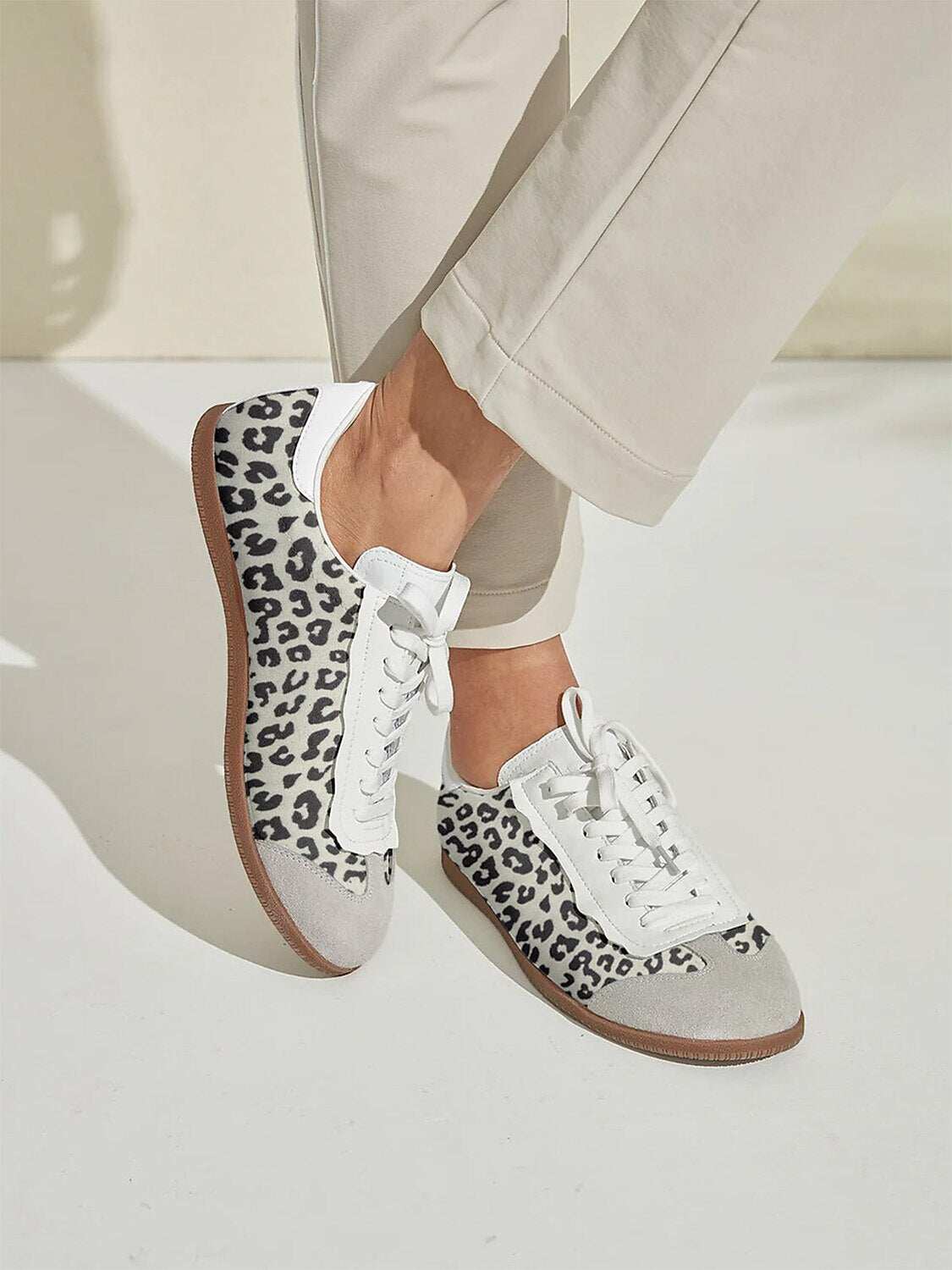 FitFlex Leather Retro Trainer Sneakers Women