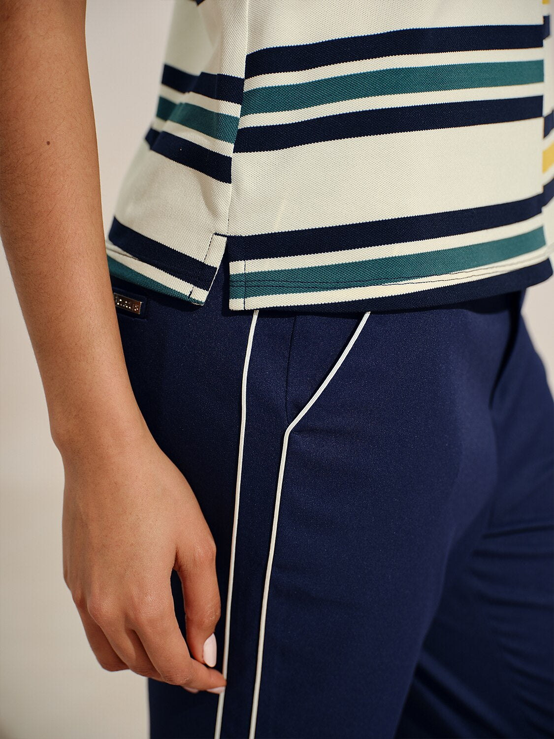 Navycore The Kinetic Stripe Performance Tank